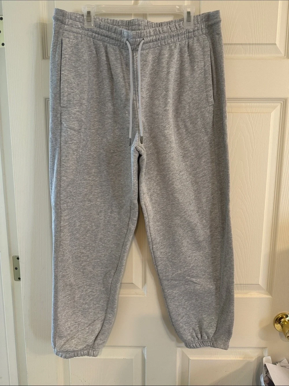 Grey Elastic-Waist Sweatpants